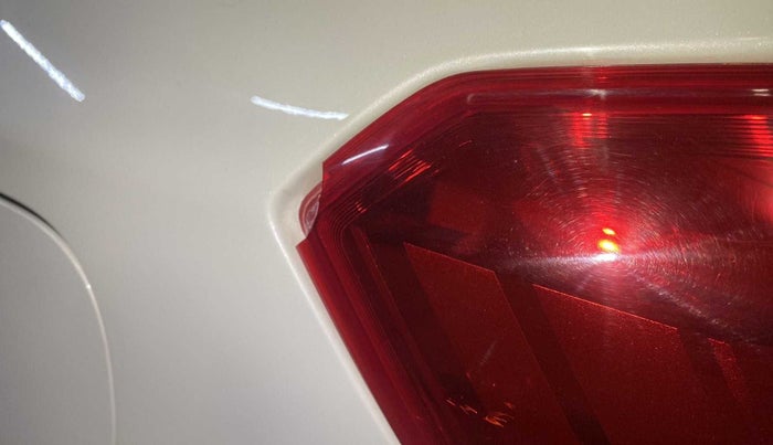 2020 Maruti Vitara Brezza VXI, Petrol, Manual, 24,141 km, Left tail light - Minor damage