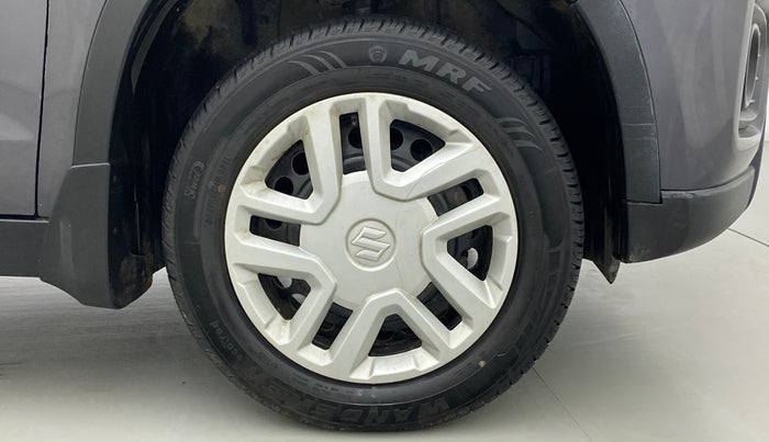 2020 Maruti Vitara Brezza VXI, Petrol, Manual, 12,988 km, Right Front Wheel
