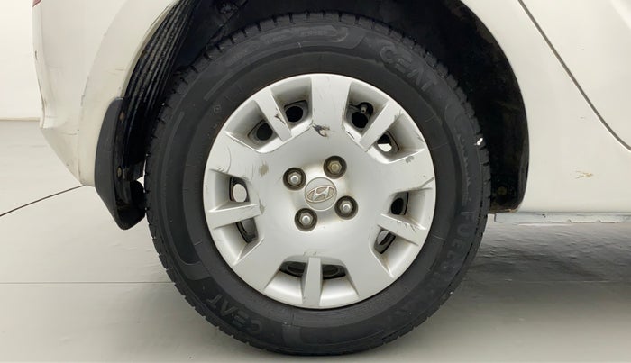 2013 Hyundai i20 MAGNA O 1.2, Petrol, Manual, 74,304 km, Right Rear Wheel