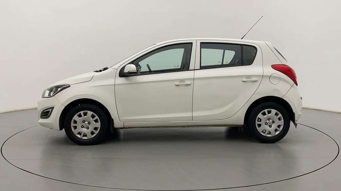 2013 Hyundai i20 MAGNA O 1.2, Petrol, Manual, 74,304 km, Left Side
