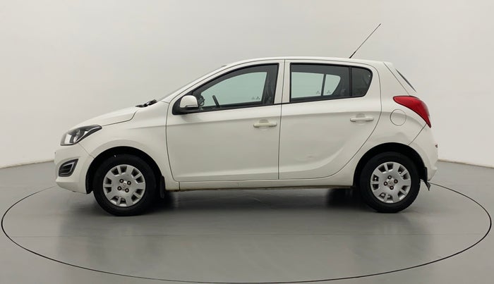 2013 Hyundai i20 MAGNA O 1.2, Petrol, Manual, 74,304 km, Left Side
