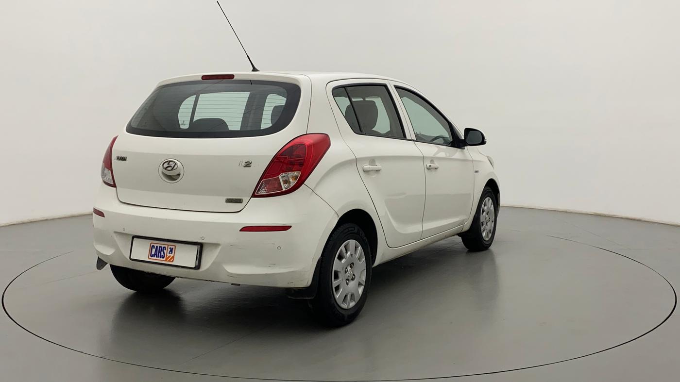 2013 Hyundai i20 MAGNA O 1.2, Petrol, Manual, 74,304 km, Right Back Diagonal