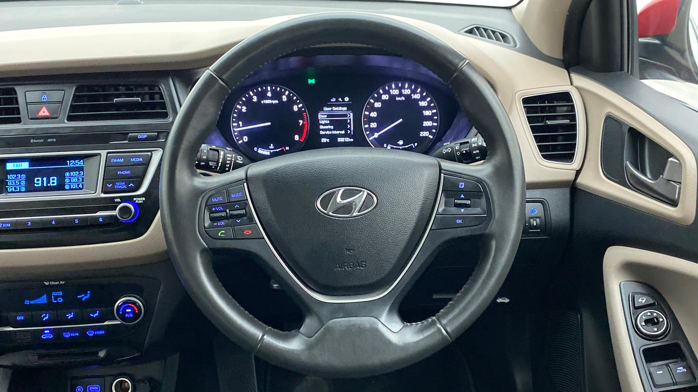 2016 Hyundai Elite i20 ASTA 1.2, Petrol, Manual, 33,212 km, Steering Wheel Close Up