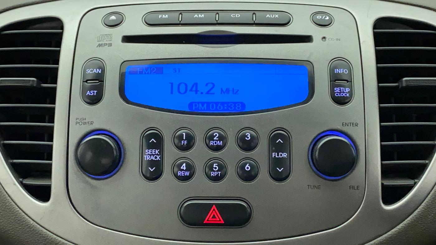 2012 Hyundai i10 SPORTZ 1.2, CNG, Manual, 93,026 km, Infotainment System