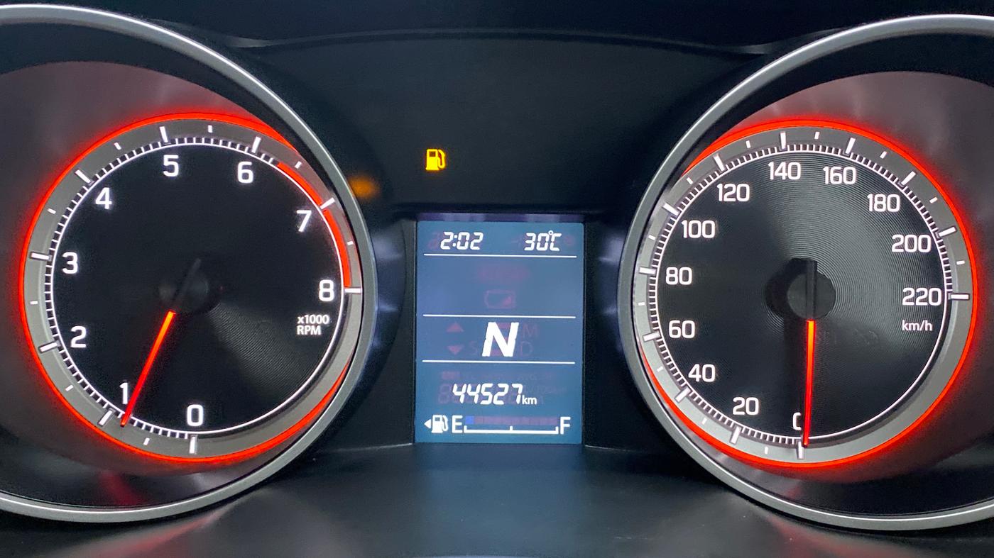 2018 Maruti Swift VXI AMT, Petrol, Automatic, 44,527 km, Odometer Image