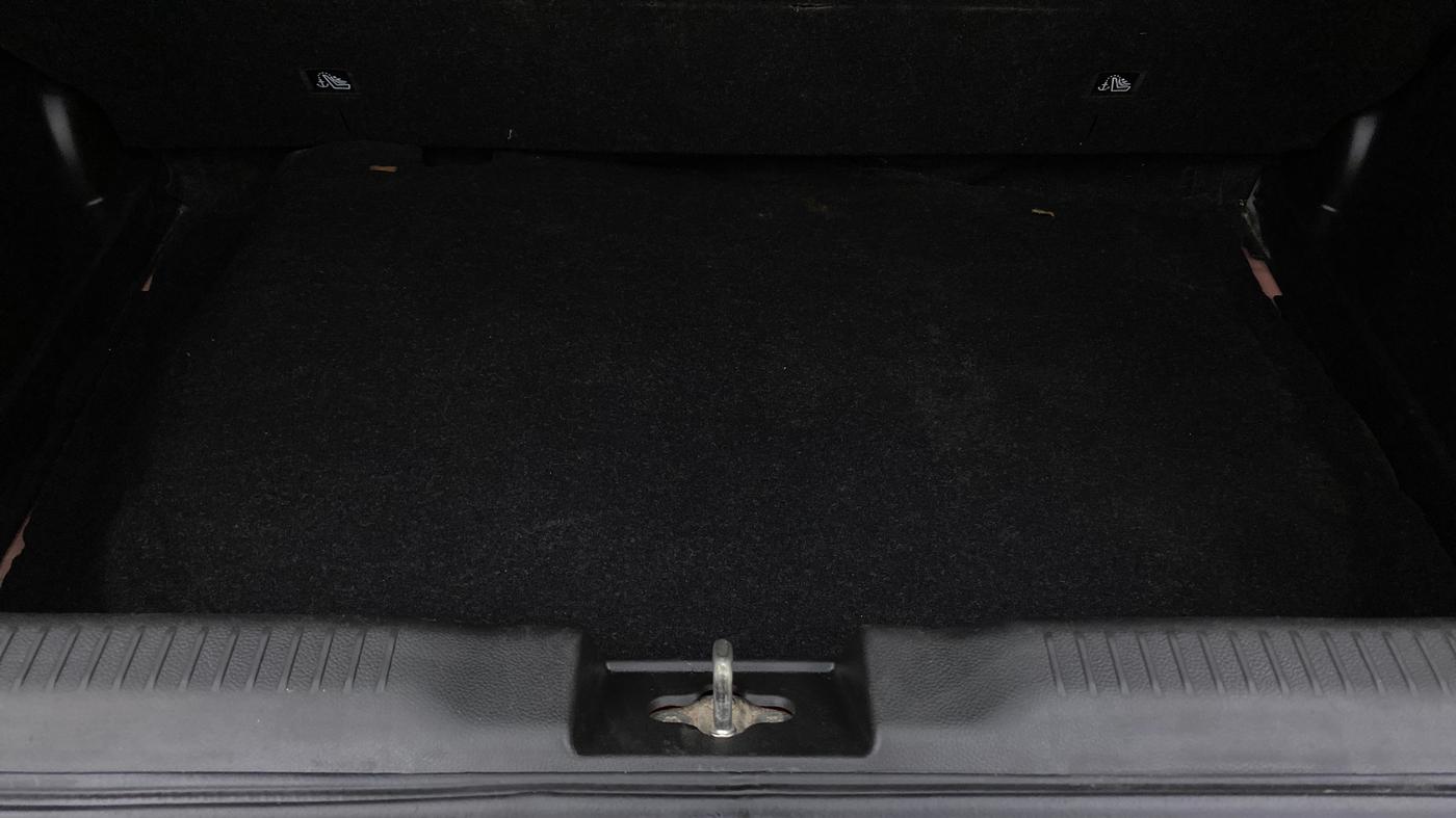 2018 Maruti Swift VXI AMT, Petrol, Automatic, 44,527 km, Boot Inside