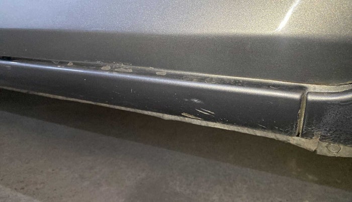 2018 Maruti IGNIS SIGMA 1.2, Petrol, Manual, 69,330 km, Right running board - Minor scratches