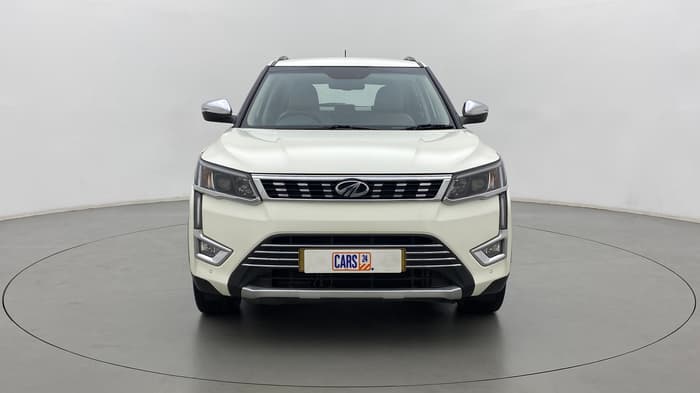 2021 Mahindra XUV300 W8 (O) 1.2 PETROL, Petrol, Manual, 50,119 km, Front