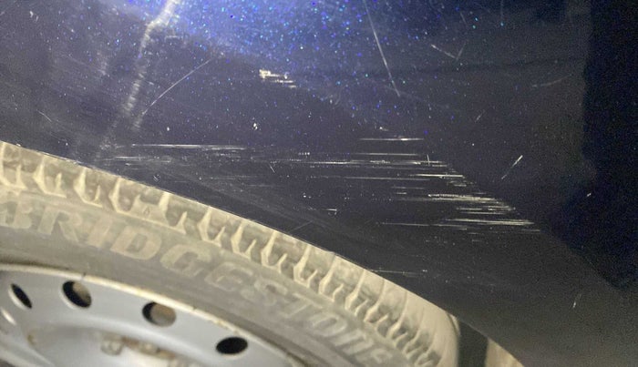 2019 Maruti Swift LXI, Petrol, Manual, 63,868 km, Left fender - Minor scratches