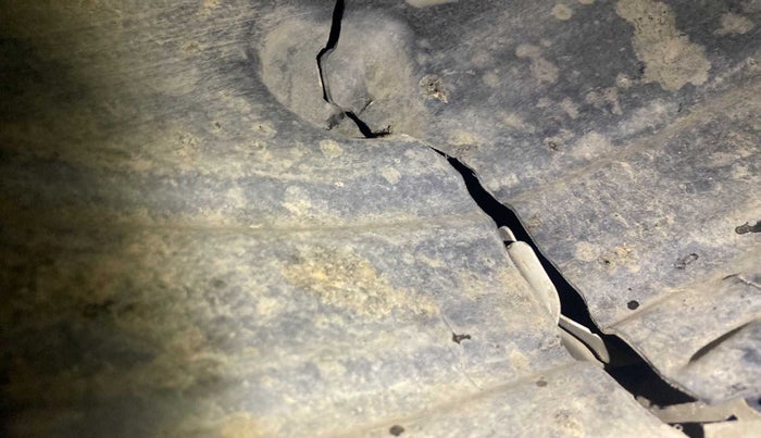 2017 Tata Tiago XM PETROL, CNG, Manual, 66,200 km, Left fender - Lining loose