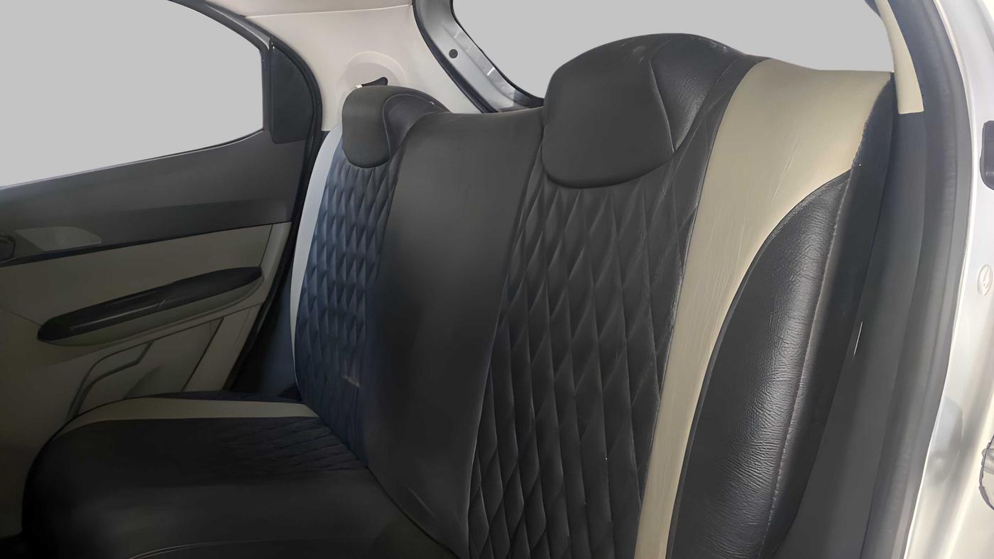 2017 Tata Tiago XM PETROL, CNG, Manual, 66,200 km, Right Side Rear Door Cabin