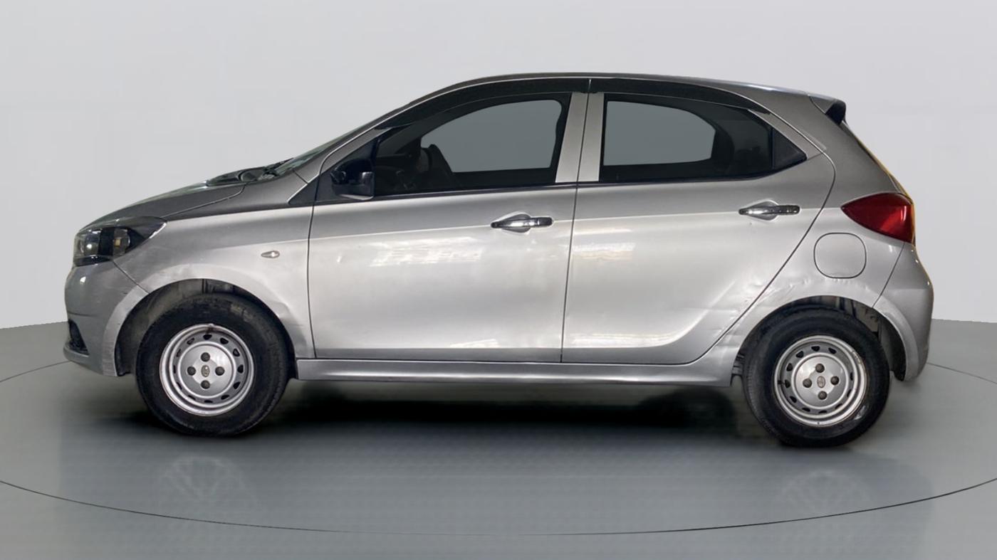 2017 Tata Tiago XM PETROL, CNG, Manual, 66,200 km, Left Side