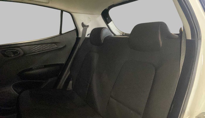 2021 Hyundai GRAND I10 NIOS SPORTZ 1.2 KAPPA VTVT DUAL TONE, Petrol, Manual, 36,657 km, Right Side Rear Door Cabin