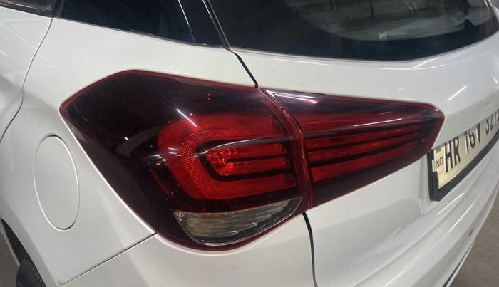 2018 Hyundai Elite i20 SPORTZ 1.2, Petrol, Manual, 46,184 km, Left tail light - Minor scratches