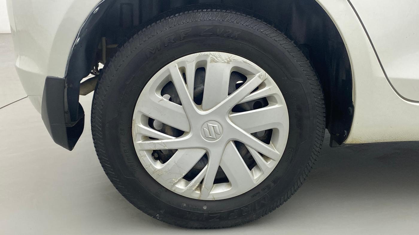2017 Maruti Swift VXI, Petrol, Manual, 53,730 km, Right Rear Wheel