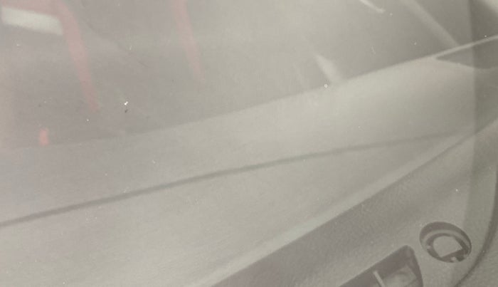 2017 Maruti Swift VXI, Petrol, Manual, 53,730 km, Front windshield - Minor spot on windshield