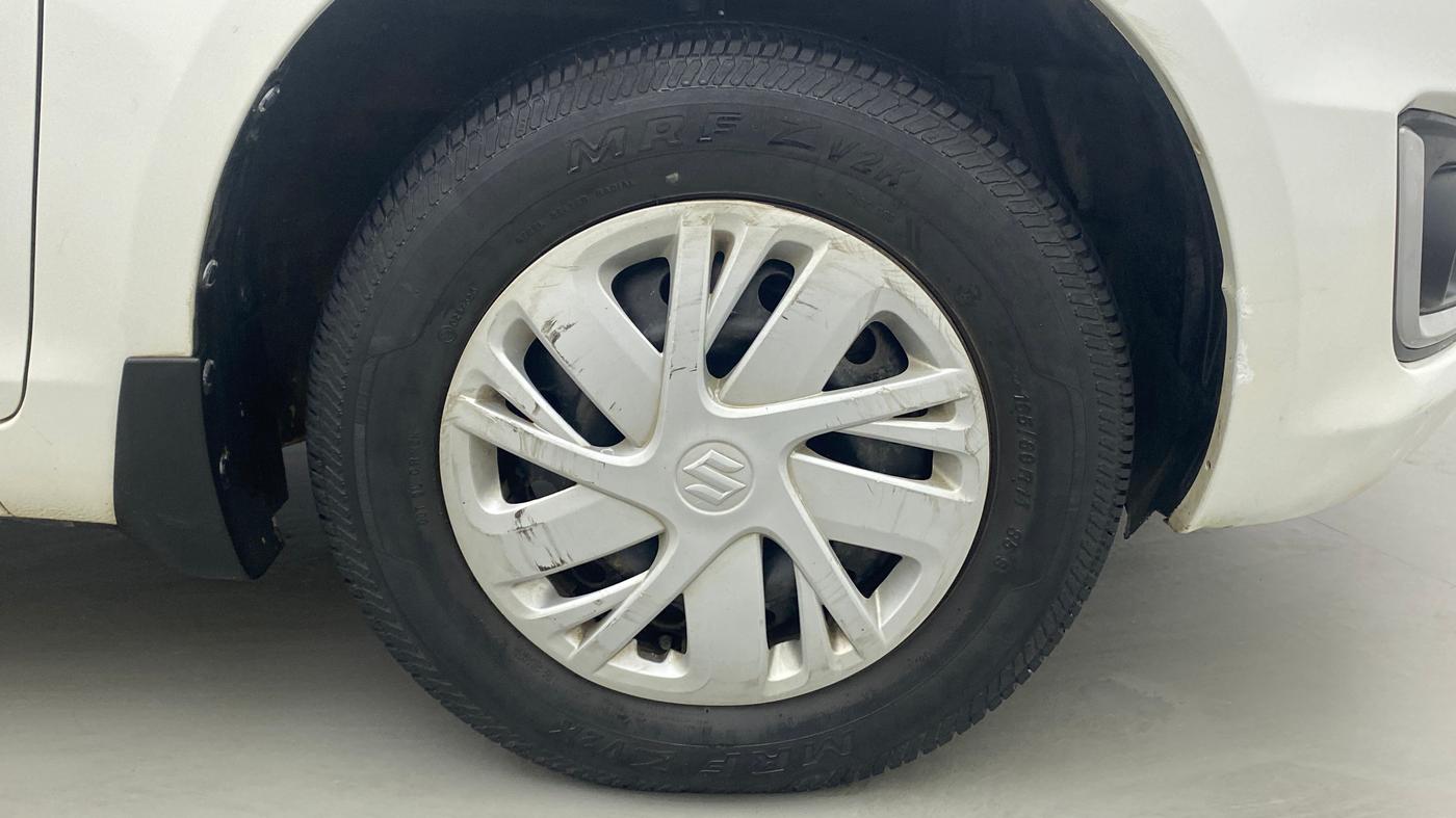 2017 Maruti Swift VXI, Petrol, Manual, 53,730 km, Right Front Wheel