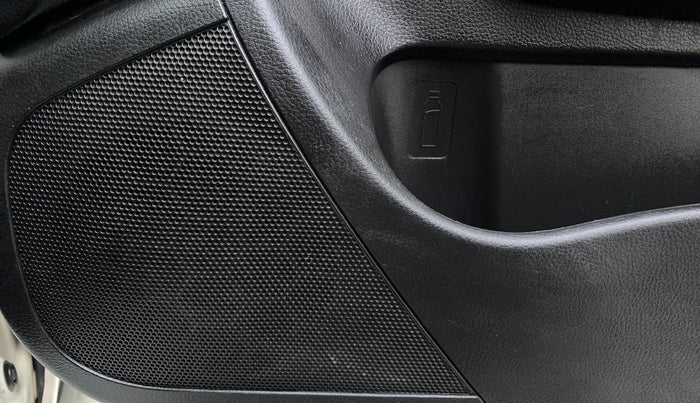 2017 Maruti Swift VXI, Petrol, Manual, 53,730 km, Speaker