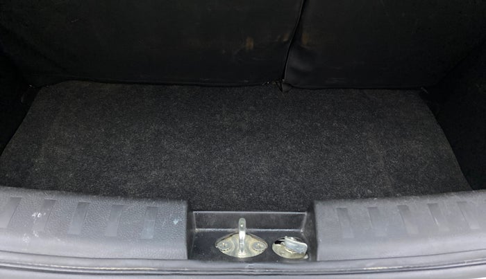 2017 Maruti Swift VXI, Petrol, Manual, 53,730 km, Boot Inside