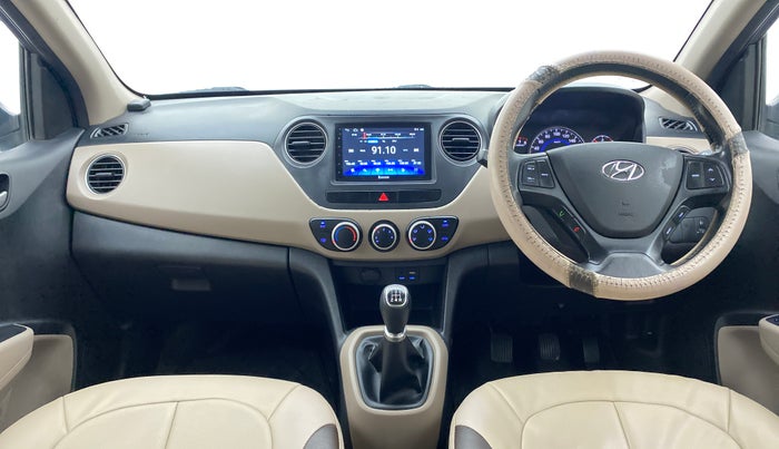 2015 Hyundai Grand i10 ASTA (O) 1.2 KAPPA VTVT, Petrol, Manual, 96,705 km, Dashboard