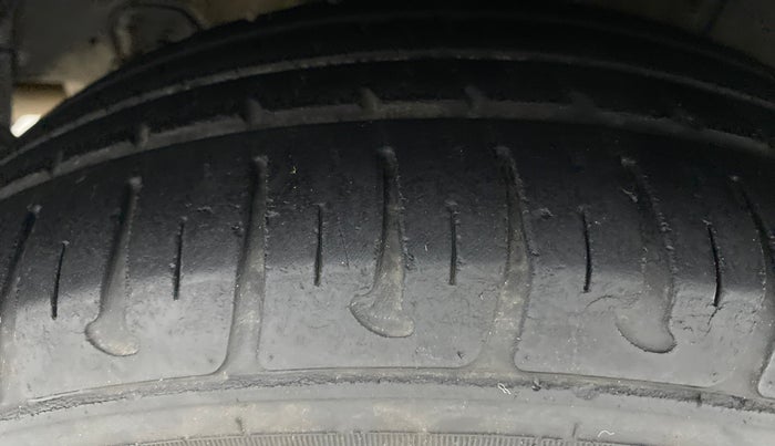 2015 Hyundai Grand i10 ASTA (O) 1.2 KAPPA VTVT, Petrol, Manual, 96,705 km, Right Rear Tyre Tread