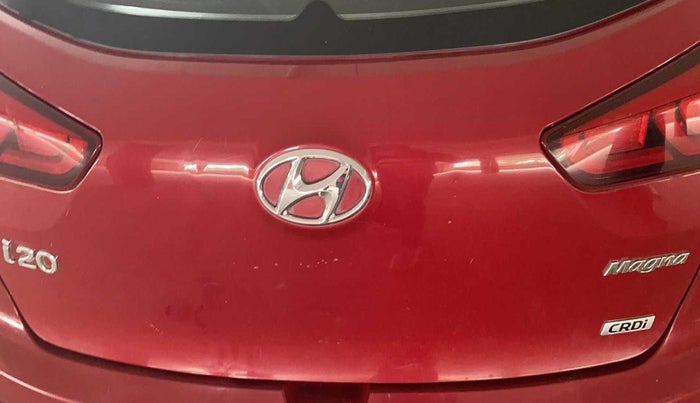 2016 Hyundai Elite i20 MAGNA 1.4 CRDI, Diesel, Manual, 83,049 km, Dicky (Boot door) - Minor scratches