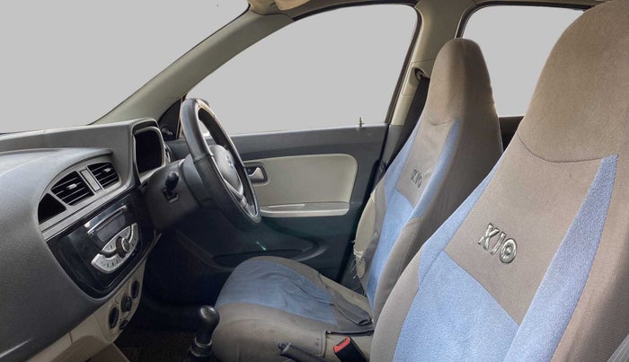 2015 Maruti Alto K10 VXI, Petrol, Manual, 45,386 km, Right Side Front Door Cabin