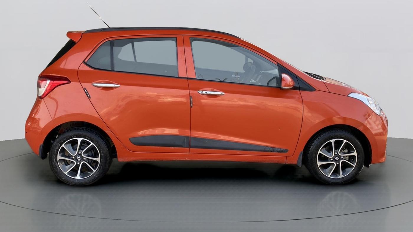 2017 Hyundai Grand i10 ASTA 1.2 KAPPA VTVT, Petrol, Manual, 25,896 km, Right Side View