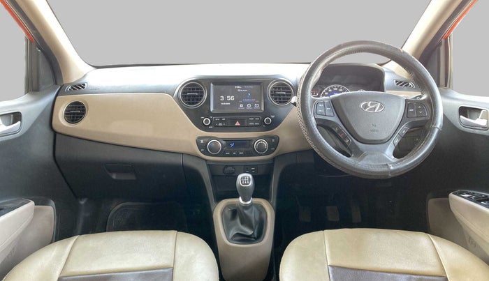 2017 Hyundai Grand i10 ASTA 1.2 KAPPA VTVT, Petrol, Manual, 25,896 km, Dashboard