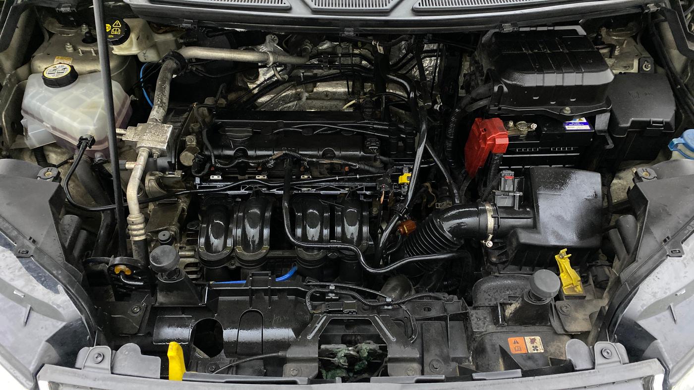 2014 Ford Ecosport TITANIUM 1.5L PETROL AT, Petrol, Automatic, 65,081 km, Open Bonet