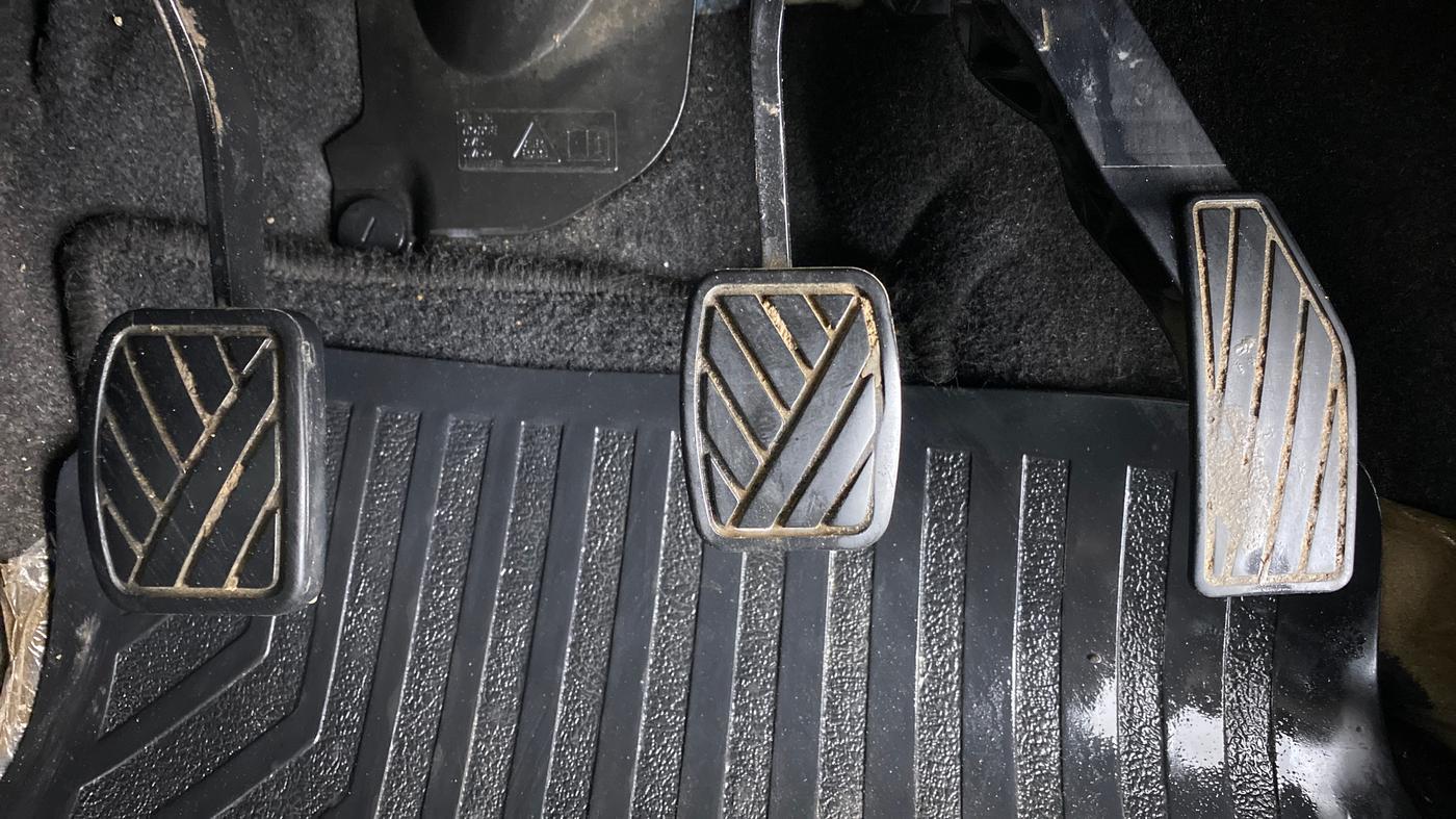 2019 Maruti S PRESSO VXI+, Petrol, Manual, 34,493 km, Pedals