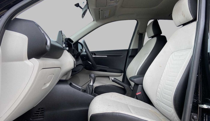 2021 KIA SONET HTX 1.0 IMT, Petrol, Manual, 8,379 km, Right Side Front Door Cabin