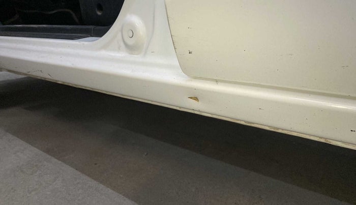 2019 Maruti Alto LXI, Petrol, Manual, 27,910 km, Left running board - Slight discoloration