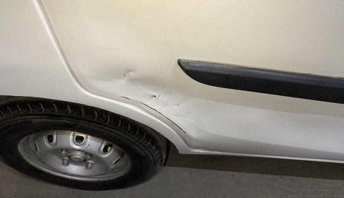 2019 Maruti Alto LXI, Petrol, Manual, 27,910 km, Right rear door - Minor scratches