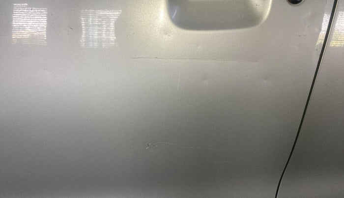 2016 Maruti Wagon R 1.0 VXI AMT, Petrol, Automatic, 40,170 km, Front passenger door - Slightly dented