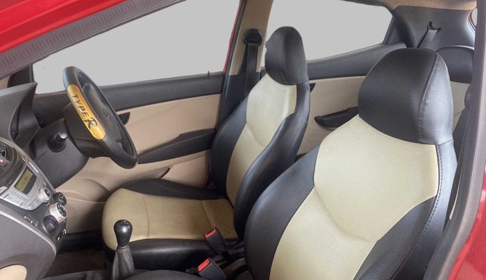 2014 Hyundai Eon ERA +, Petrol, Manual, 31,607 km, Right Side Front Door Cabin