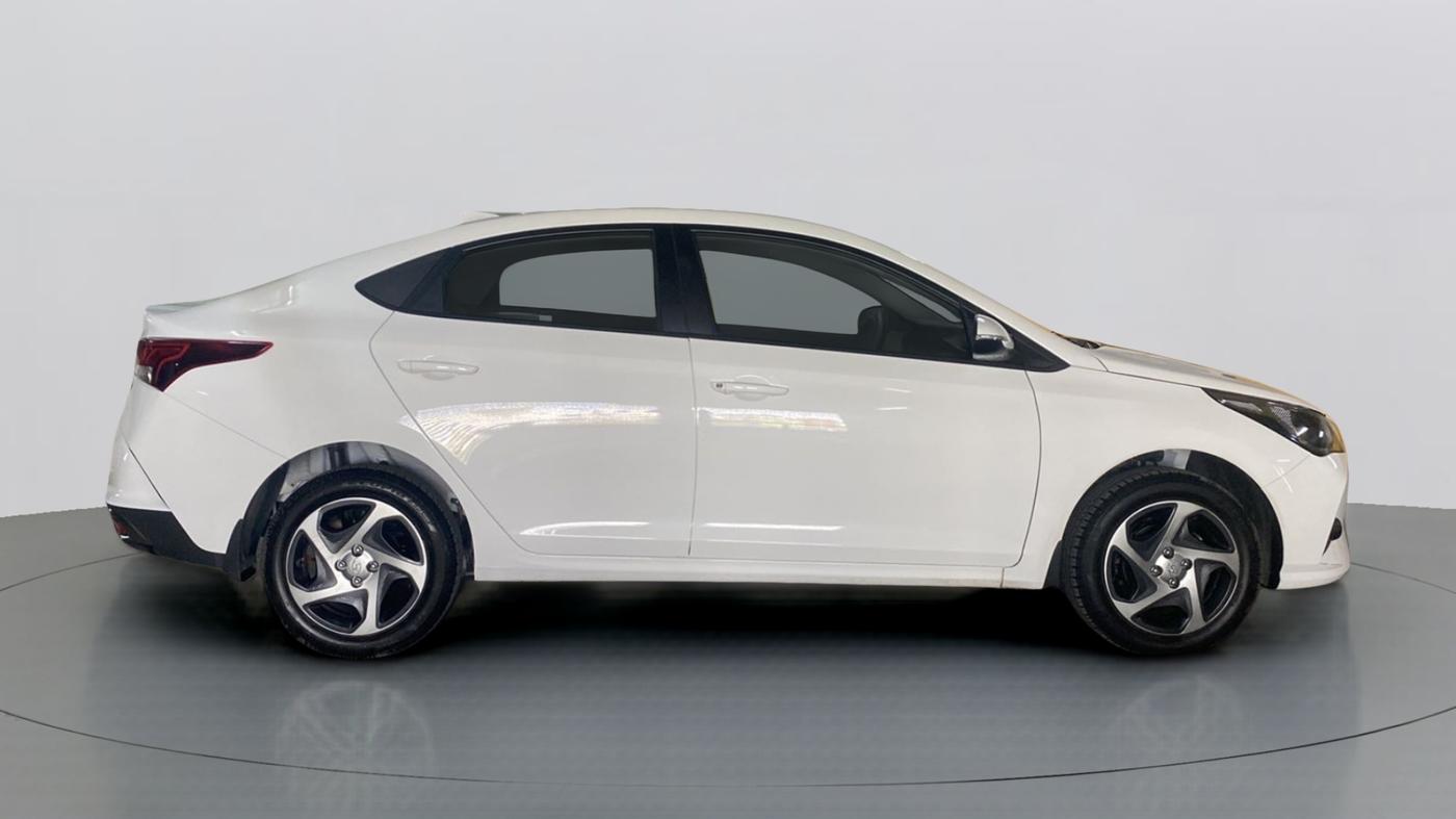 2022 Hyundai Verna S PLUS 1.5 VTVT, Petrol, Manual, 371 km, Right Side