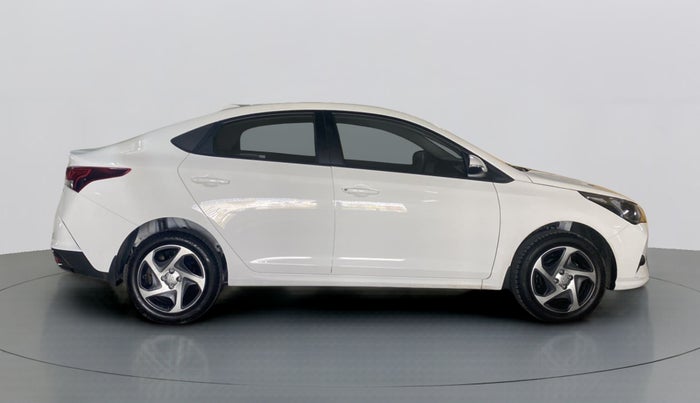 2022 Hyundai Verna S PLUS 1.5 VTVT, Petrol, Manual, 371 km, Right Side