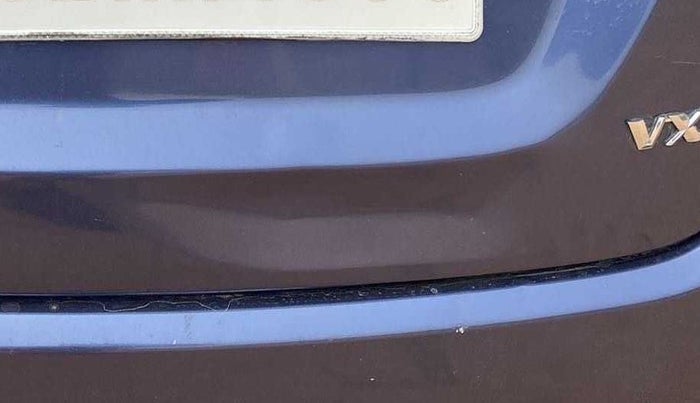 2018 Maruti Dzire VXI, Petrol, Manual, 50,750 km, Dicky (Boot door) - Minor scratches