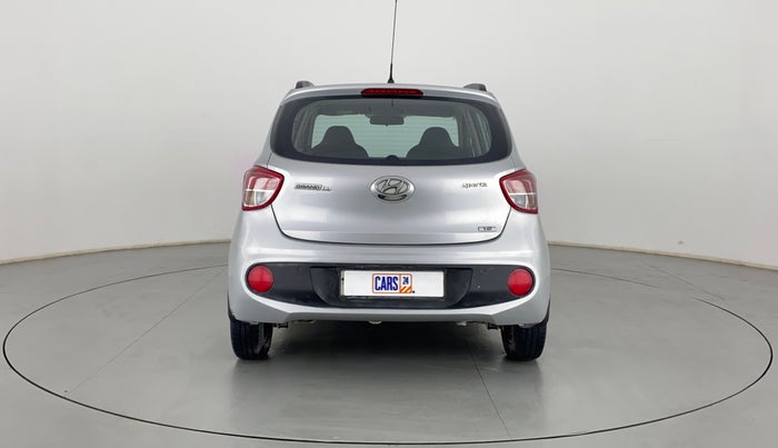 2017 Hyundai Grand i10 SPORTZ (O) 1.2 KAPPA VTVT, Petrol, Manual, 37,646 km, Back/Rear