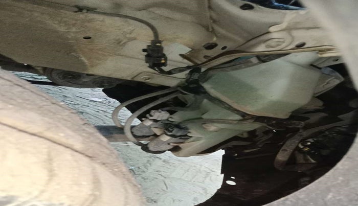 2019 Maruti XL6 ZETA MT, Petrol, Manual, 85,206 km, Right fender - Lining missing