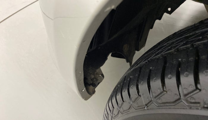 2017 Maruti Swift VXI, Petrol, Manual, 56,657 km, Left fender - Lining loose