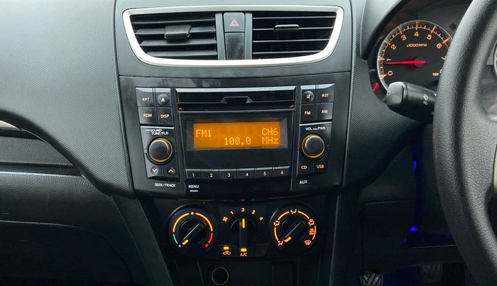 2017 Maruti Swift VXI, Petrol, Manual, 56,657 km, Air Conditioner