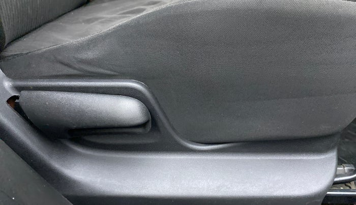 2017 Maruti Swift VXI, Petrol, Manual, 56,657 km, Driver Side Adjustment Panel