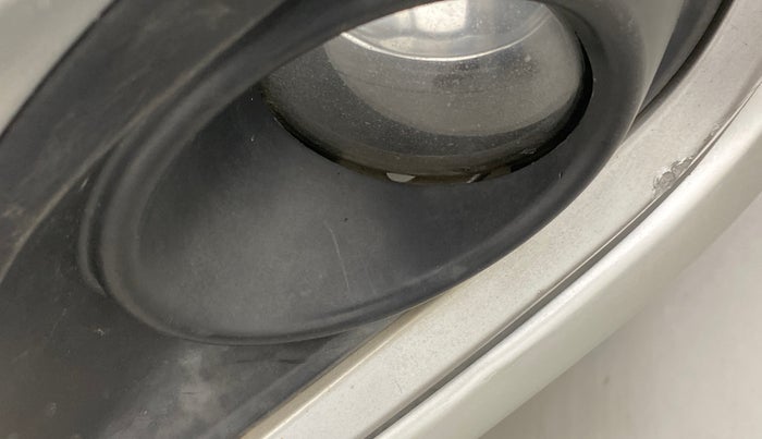 2017 Maruti Swift VXI, Petrol, Manual, 56,657 km, Left fog light - Not fixed properly