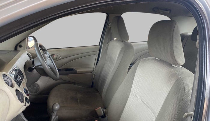 2014 Toyota Etios G, Petrol, Manual, 72,305 km, Right Side Front Door Cabin