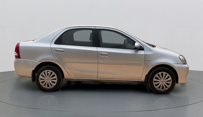 2014 Toyota Etios G, Petrol, Manual, 72,305 km, Right Side View