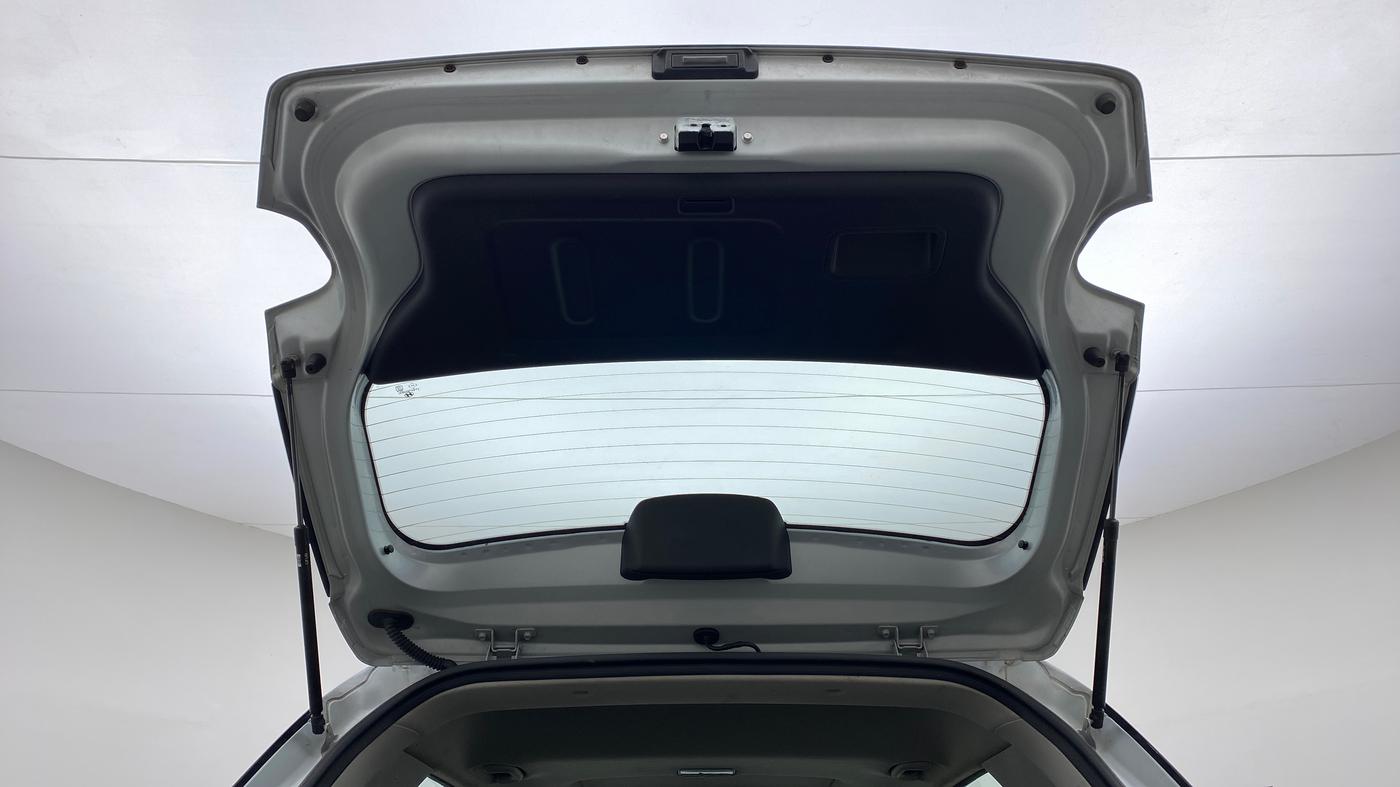 2019 Hyundai VENUE SX 1.0 (O) TURBO, Petrol, Manual, 20,679 km, Boot Door Open
