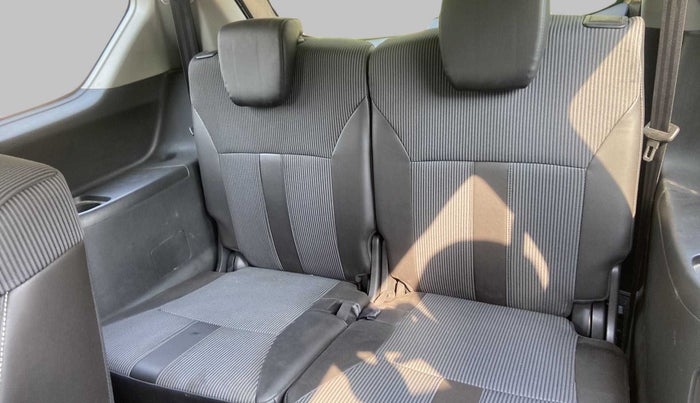 2021 Maruti XL6 ZETA MT, Petrol, Manual, 16,174 km, Third Seat Row ( optional )