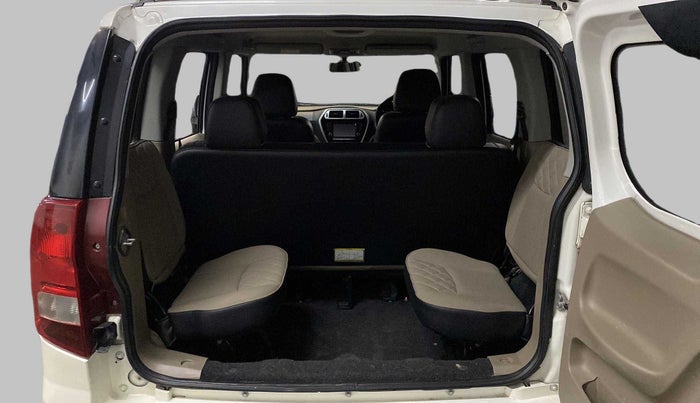 2017 Mahindra TUV300 T10, Diesel, Manual, 90,826 km, Third Seat Row ( optional )